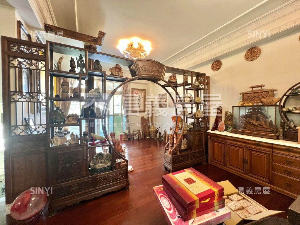 鬧中取靜獨棟豪華別墅房屋室內格局與周邊環境