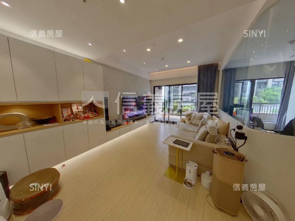 捷運遠雄左岸大露臺邊間戶房屋室內格局與周邊環境