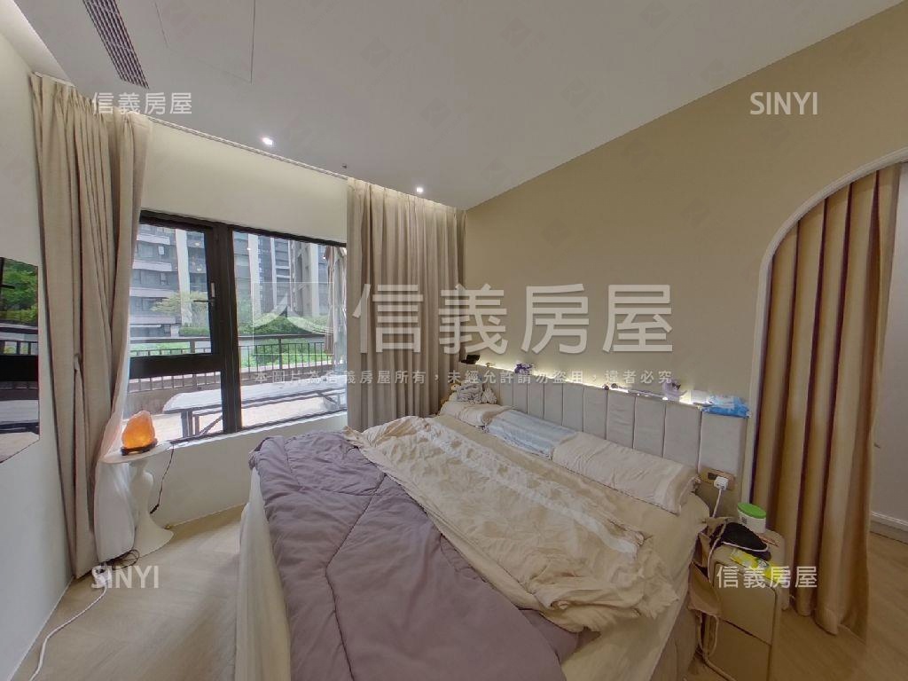 捷運遠雄左岸大露臺邊間戶房屋室內格局與周邊環境