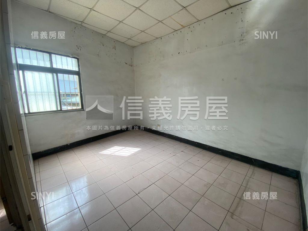東區園道旁透天房屋室內格局與周邊環境