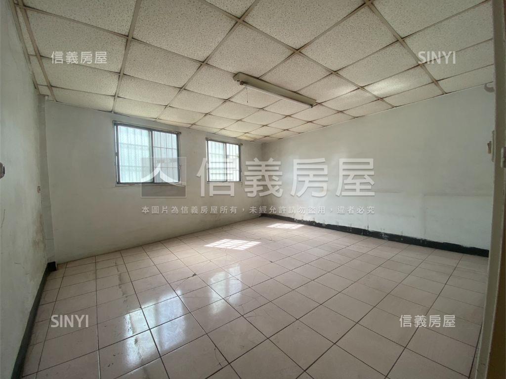 東區園道旁透天房屋室內格局與周邊環境