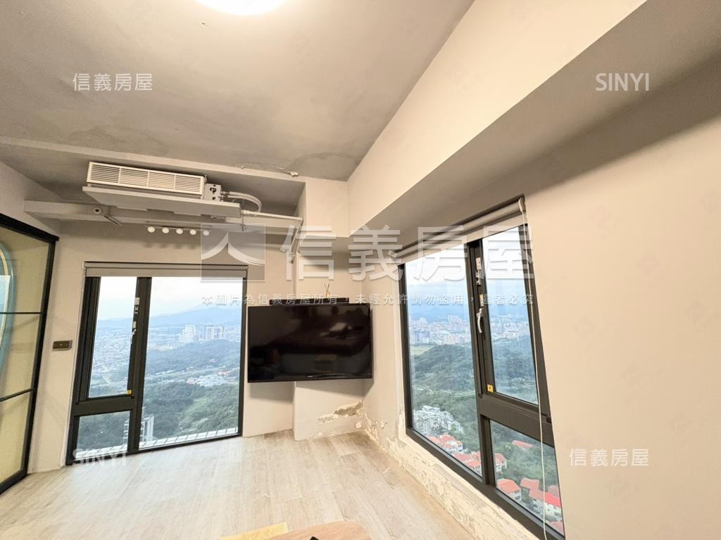 千萬美景高聳入雲圓夢人生房屋室內格局與周邊環境