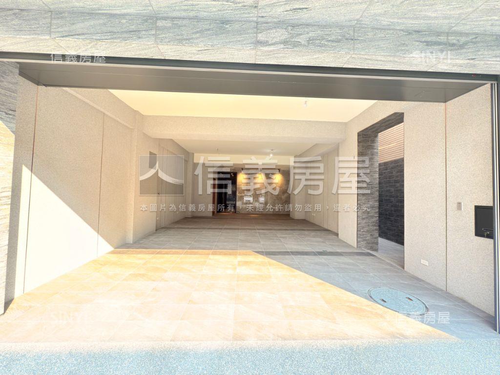 １２期臨路電梯獨棟豪墅２房屋室內格局與周邊環境