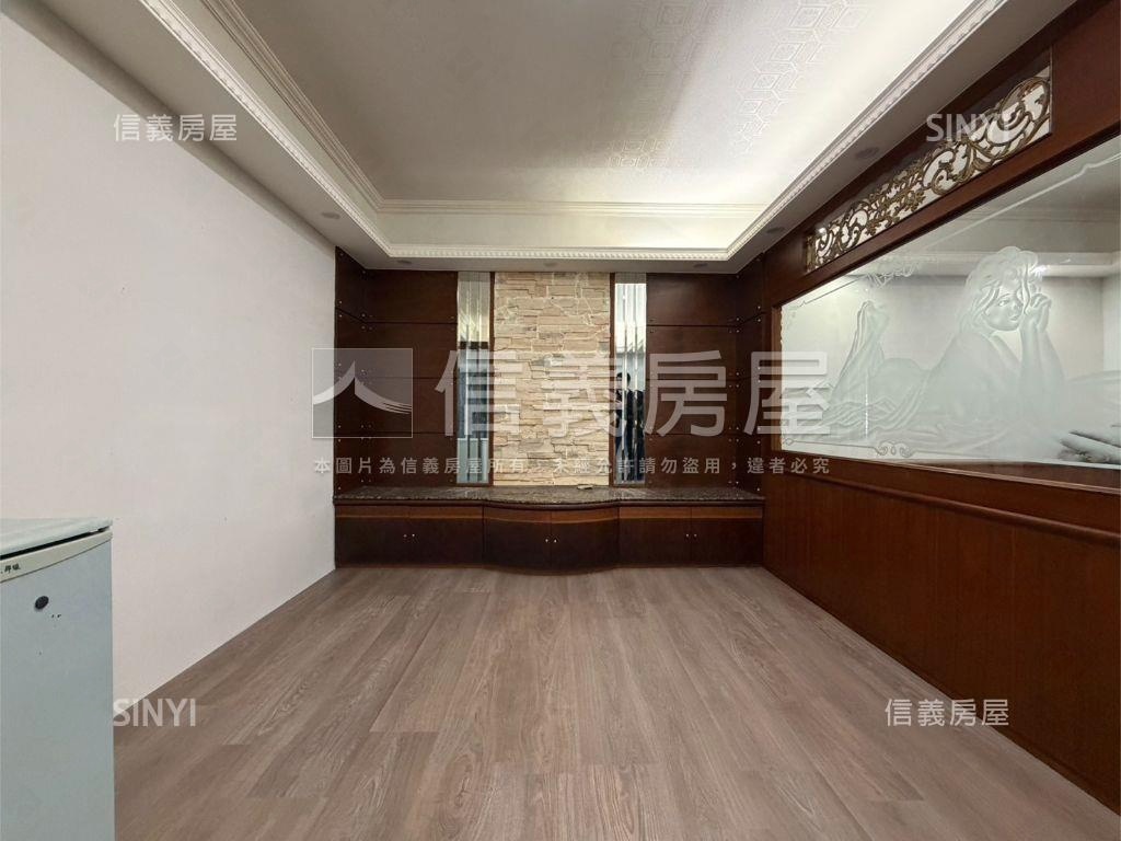 近新莊國小收租套房房屋室內格局與周邊環境