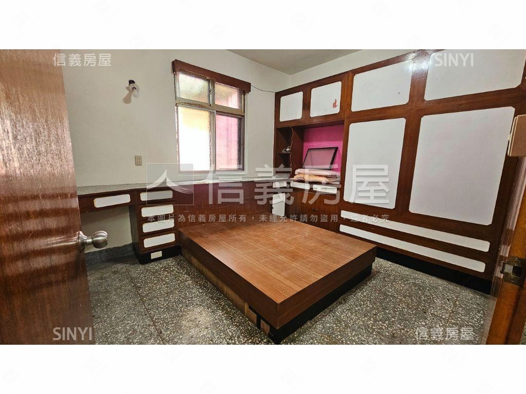 秀朗國小邊間公寓２樓房屋室內格局與周邊環境