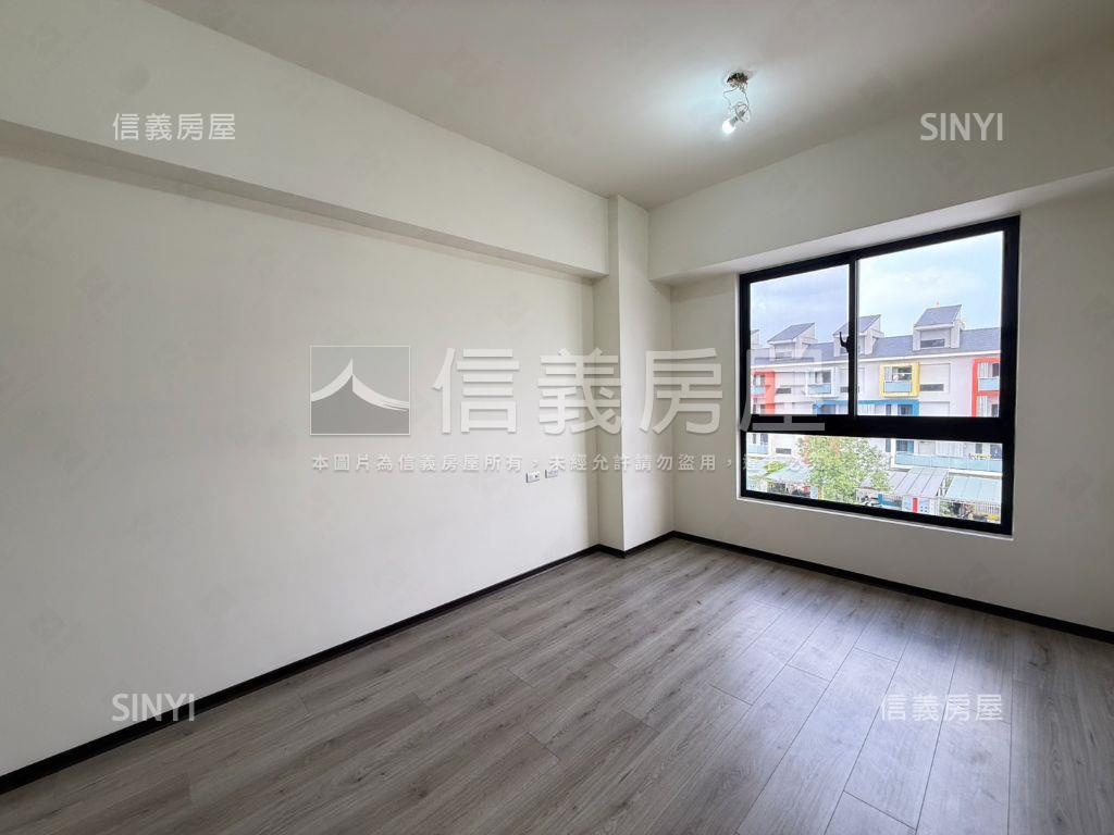 陽光四季｜次頂樓三房平車房屋室內格局與周邊環境