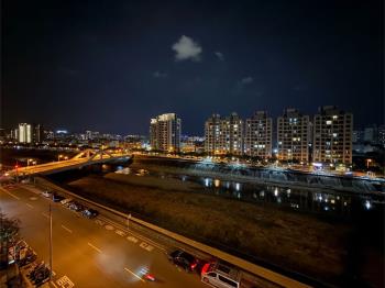 四季面河三房雙車位精裝戶