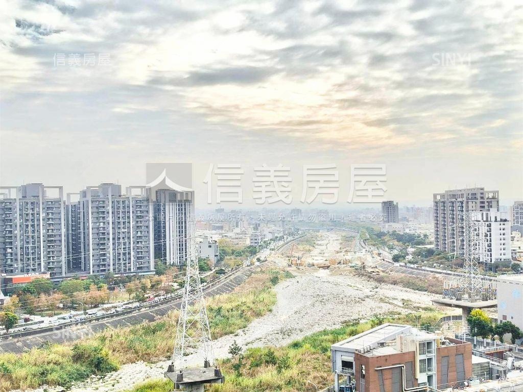 總太明日～２房＋車位房屋室內格局與周邊環境