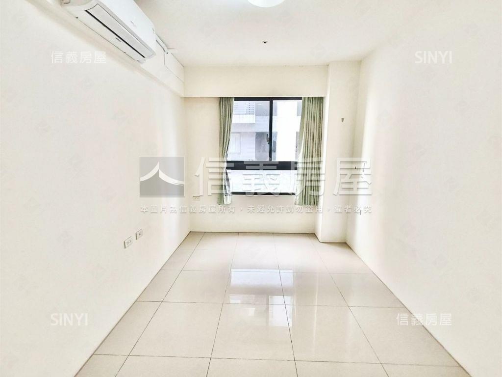 總太明日～２房＋車位房屋室內格局與周邊環境