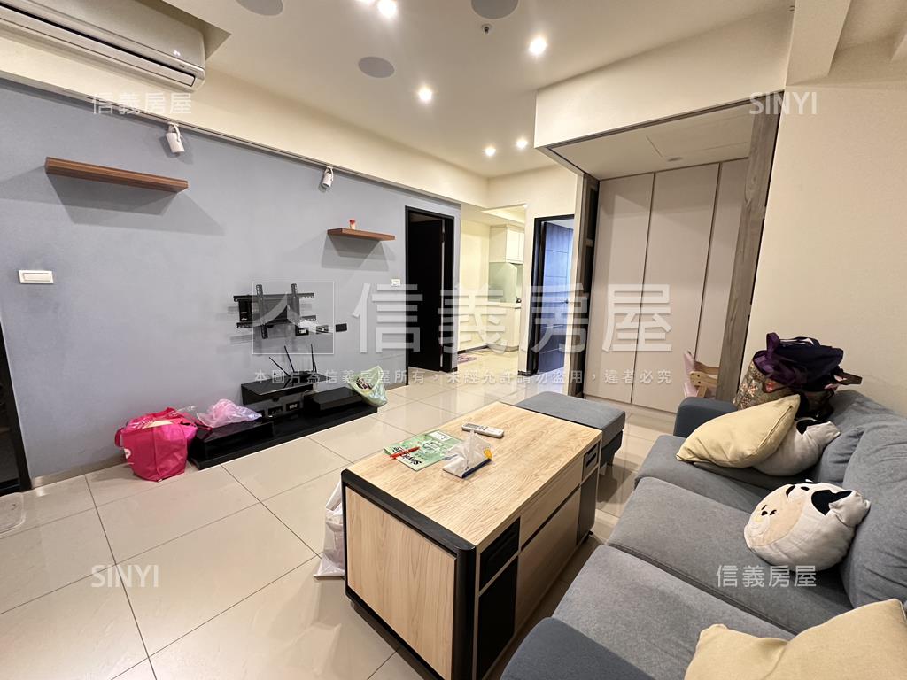 專任。華盛頓２房車位房屋室內格局與周邊環境