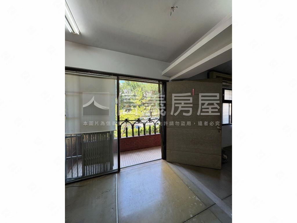 近國館電梯美宅房屋室內格局與周邊環境