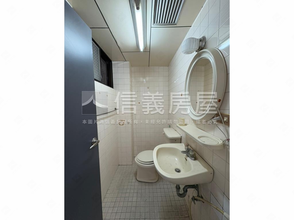 近國館電梯美宅房屋室內格局與周邊環境