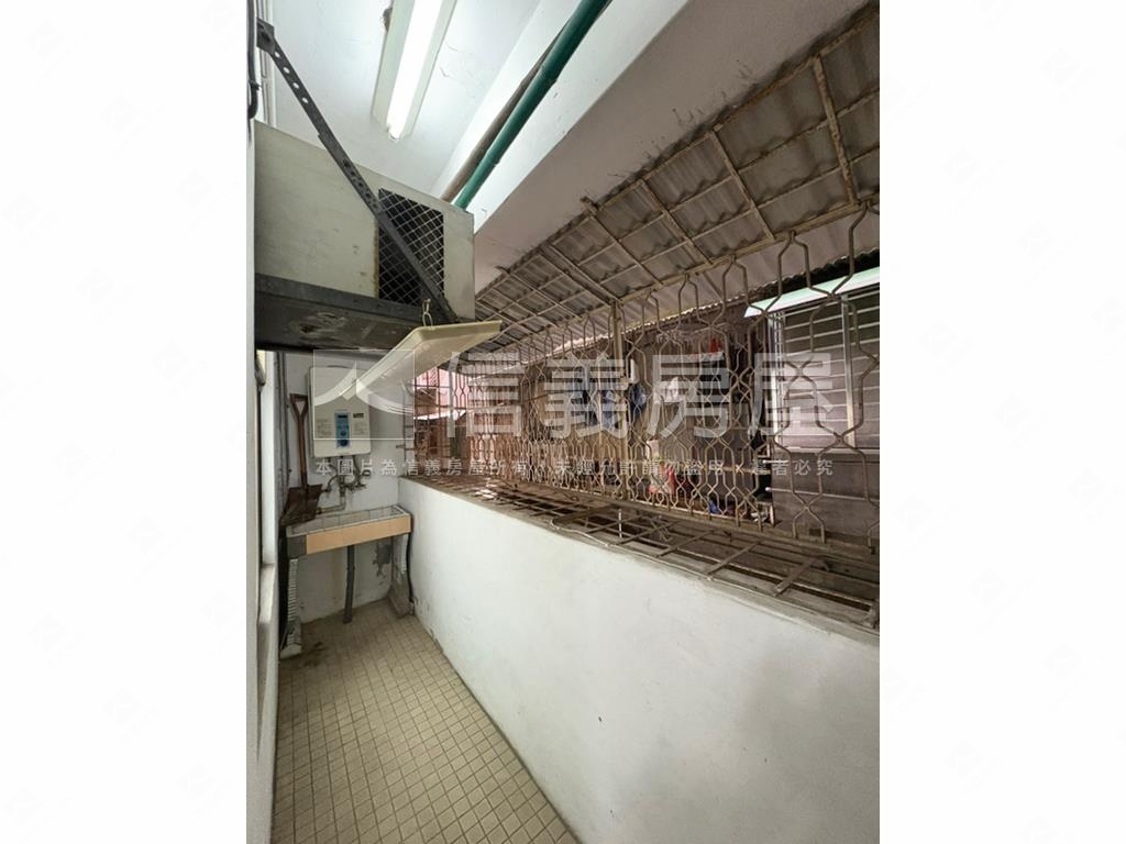 近國館電梯美宅房屋室內格局與周邊環境