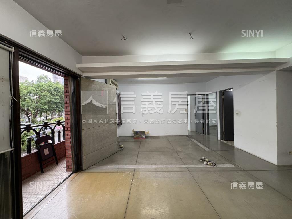 近國館電梯美宅房屋室內格局與周邊環境