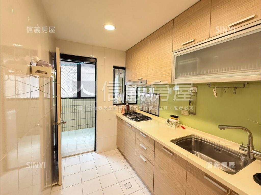 東園精美裝潢舒適大空間房屋室內格局與周邊環境