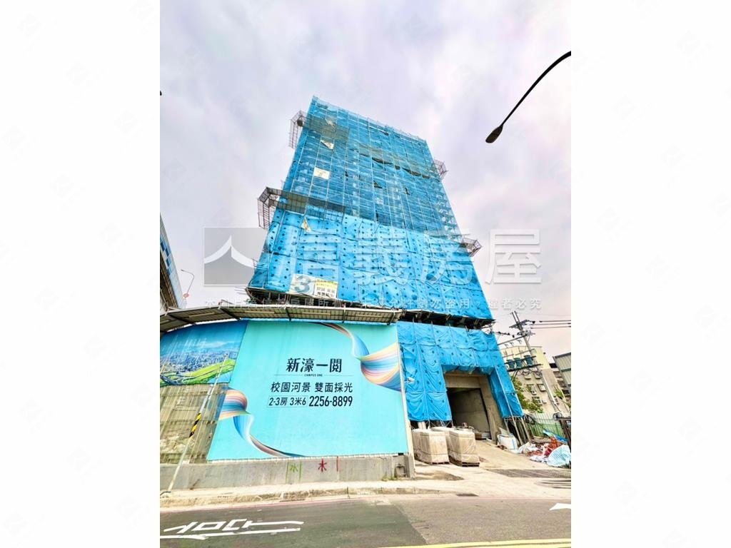 翠北重劃區新濠一閱美２房房屋室內格局與周邊環境