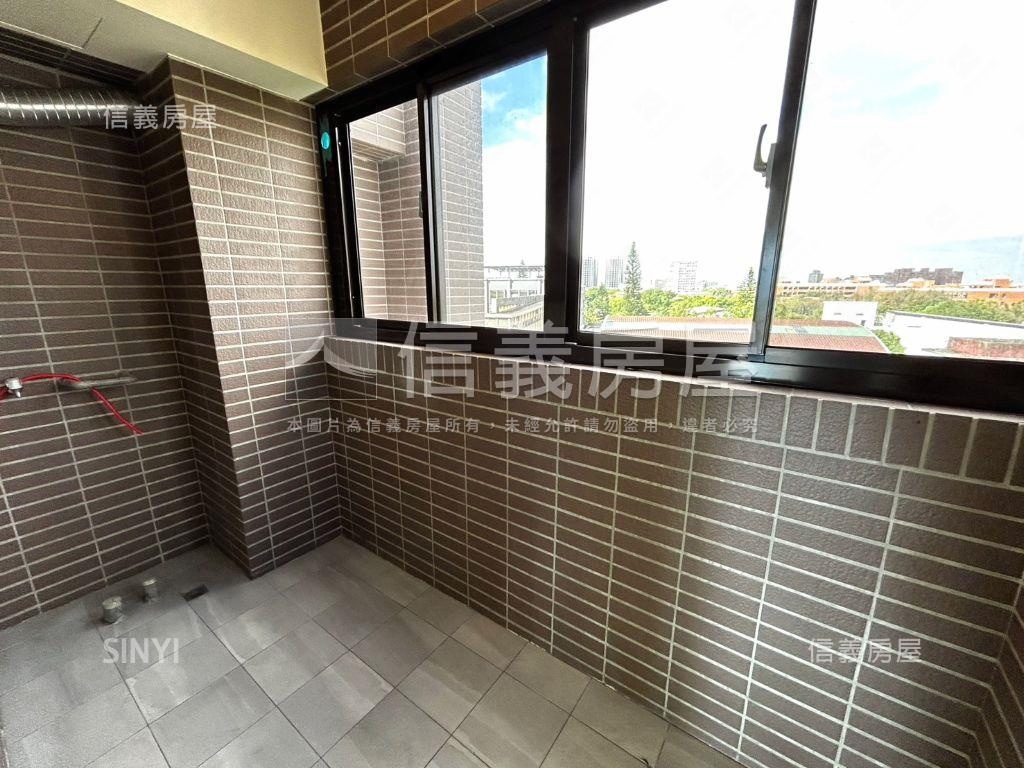 和風雅居２高樓層景觀戶房屋室內格局與周邊環境