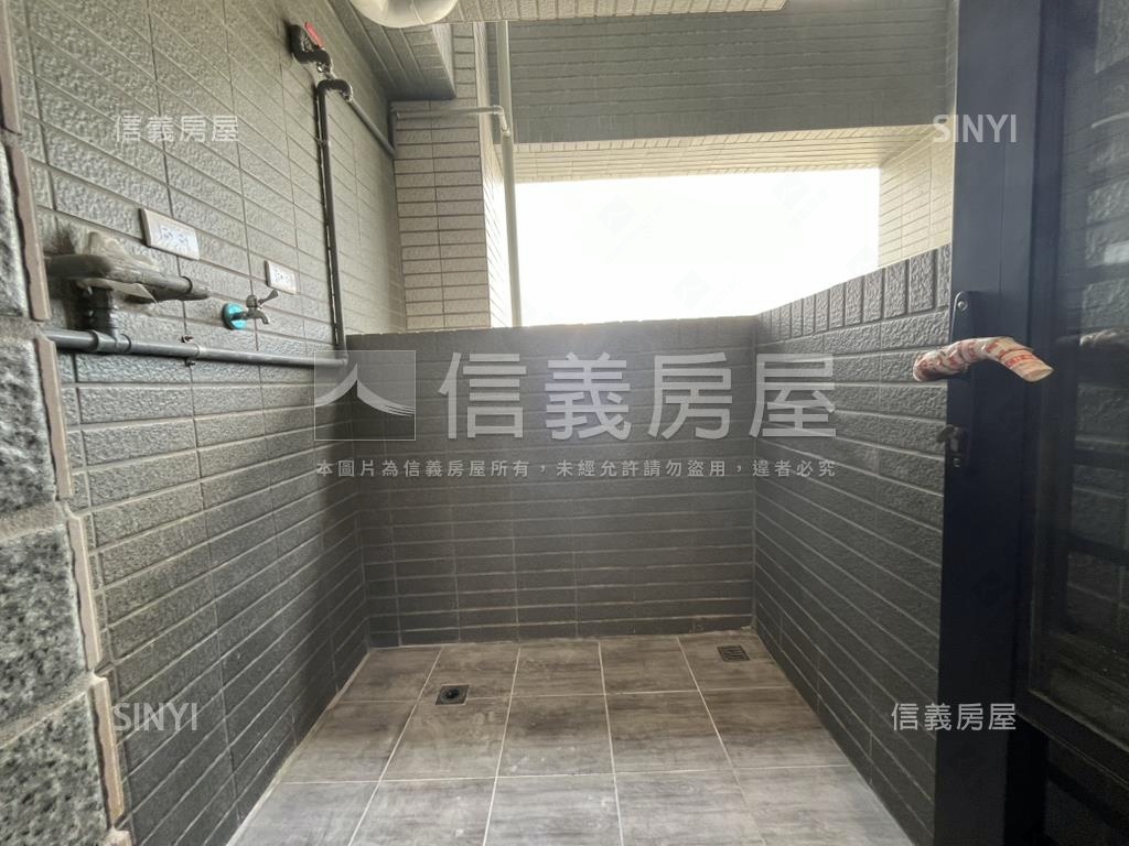 中山富域高樓兩房附車位房屋室內格局與周邊環境