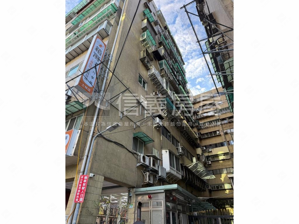 『寶殿大廈』稀有兩房釋出房屋室內格局與周邊環境