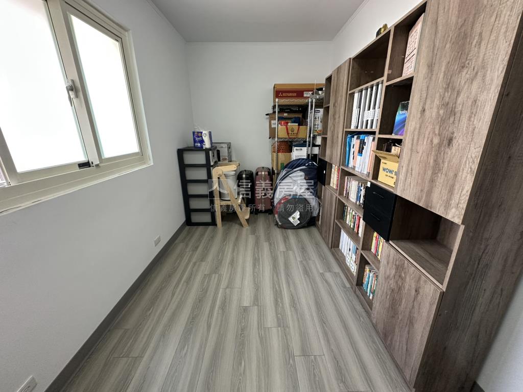 捷運旁裝潢過四房可看屋房屋室內格局與周邊環境