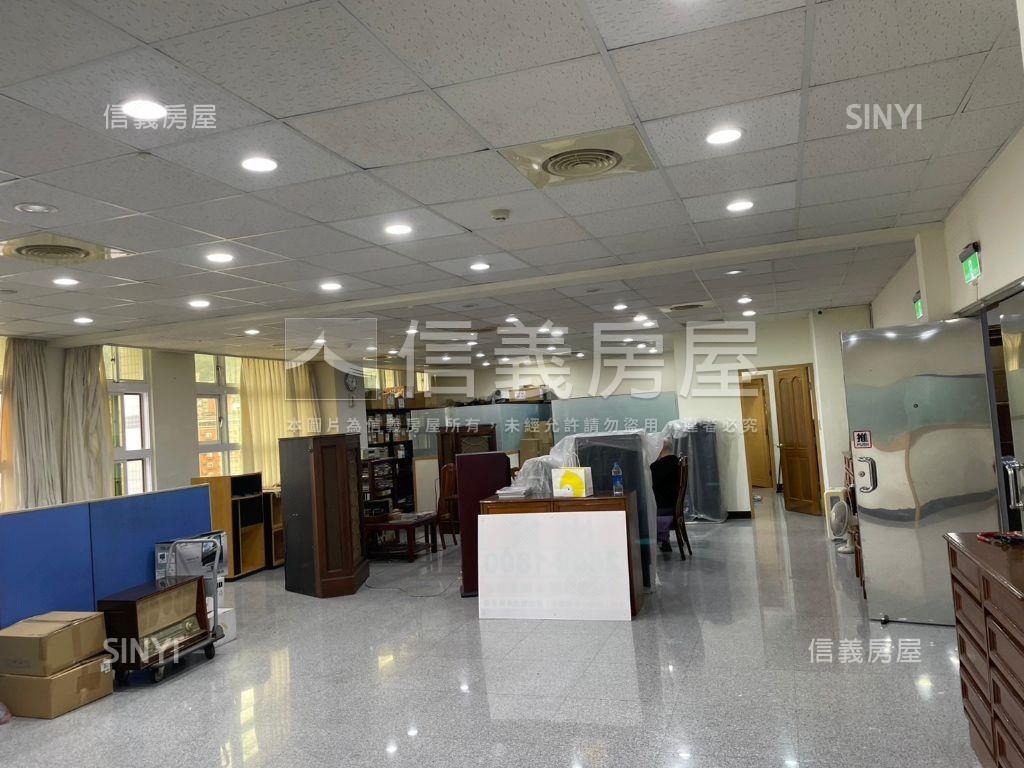內科文湖辦公３房屋室內格局與周邊環境