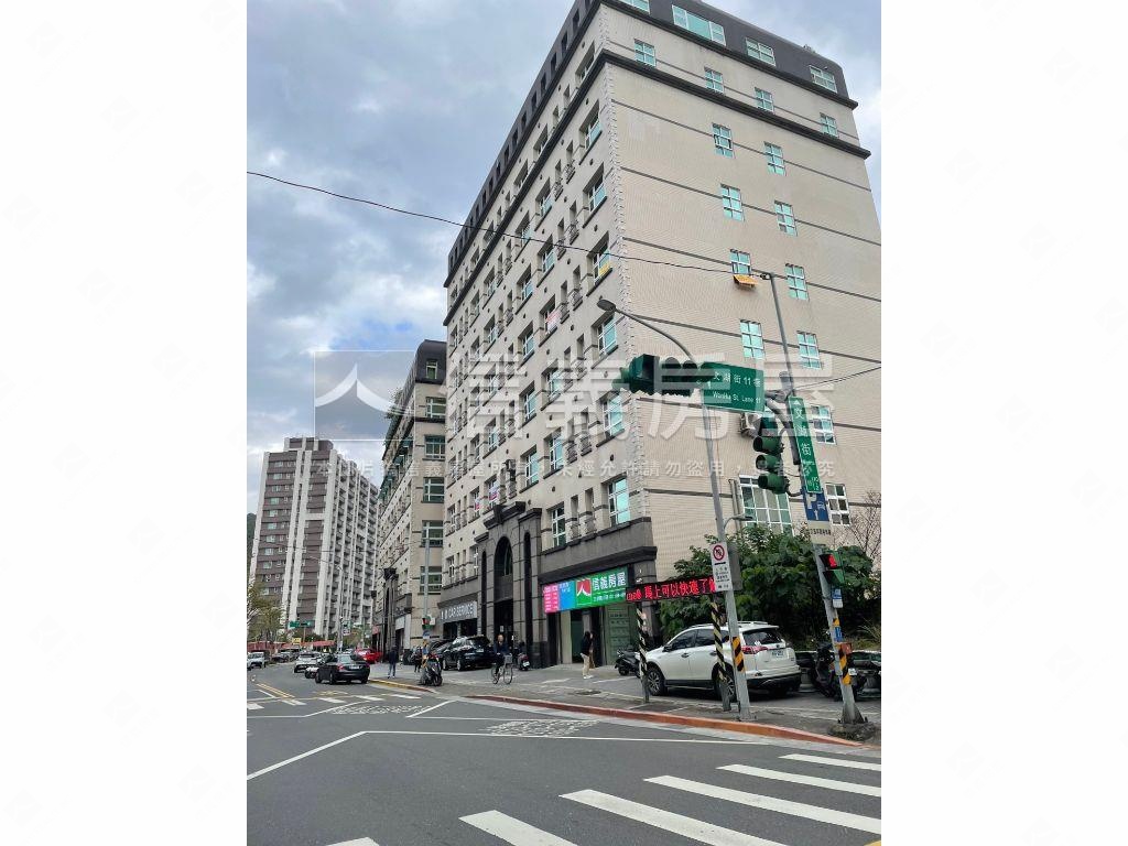 內科文湖辦公３房屋室內格局與周邊環境