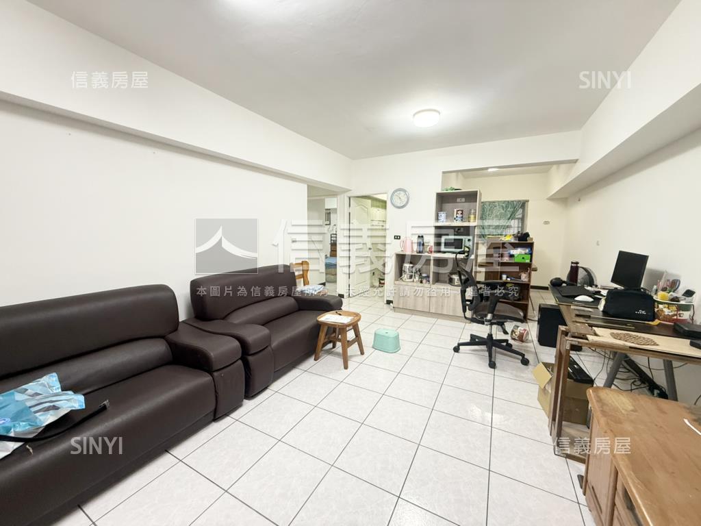 工學商圈長億三房車位房屋室內格局與周邊環境