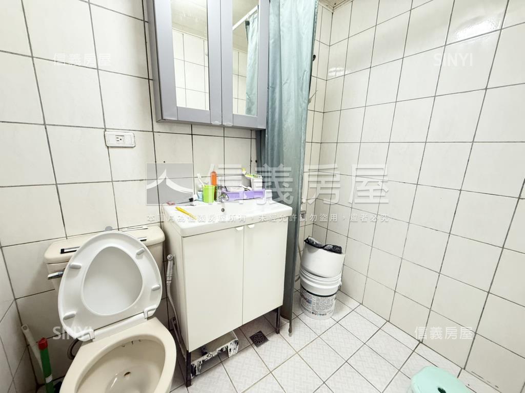 工學商圈長億三房車位房屋室內格局與周邊環境