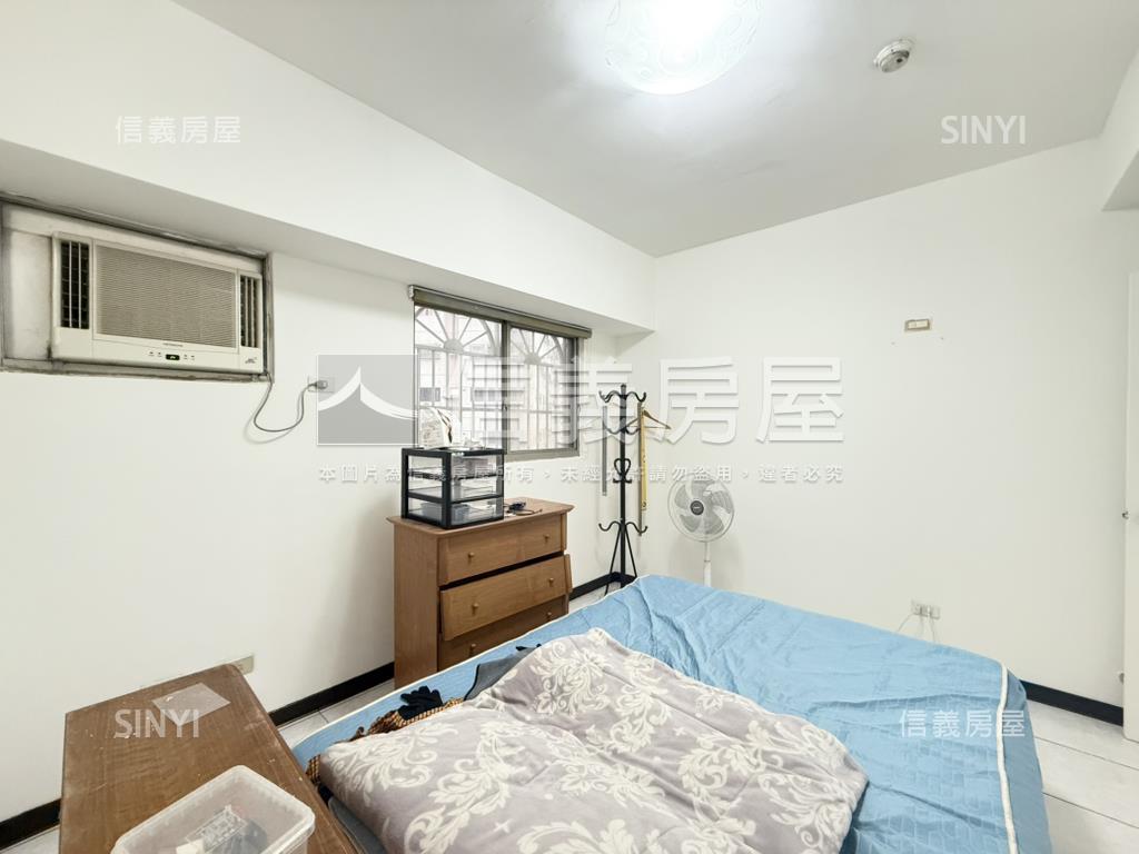 工學商圈長億三房車位房屋室內格局與周邊環境