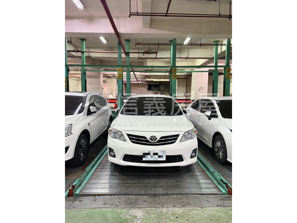 工學商圈長億三房車位房屋室內格局與周邊環境