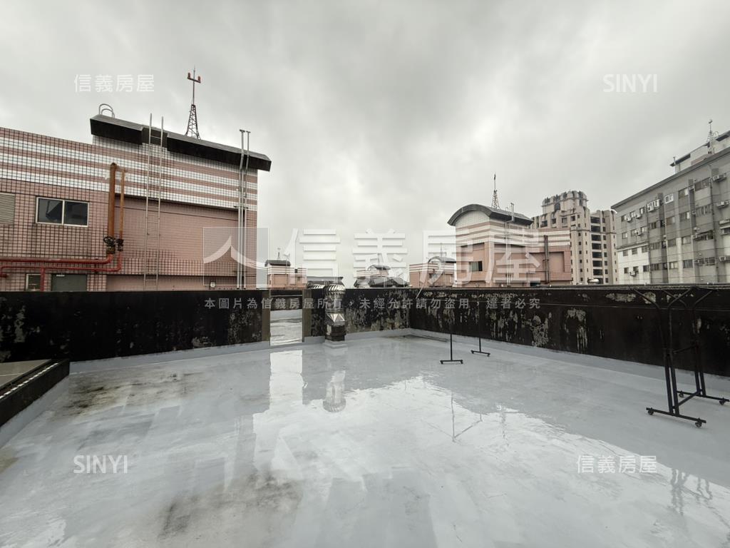 工學商圈長億三房車位房屋室內格局與周邊環境