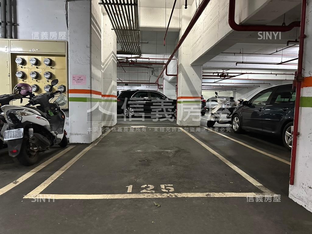 理想國。臻藏高樓三房車位房屋室內格局與周邊環境