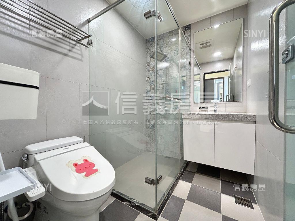 千鳥格２房平車小豪邸房屋室內格局與周邊環境