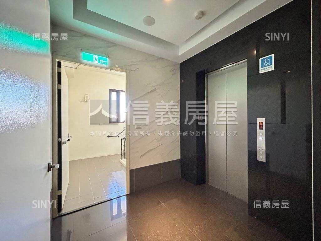 千鳥格２房平車小豪邸房屋室內格局與周邊環境