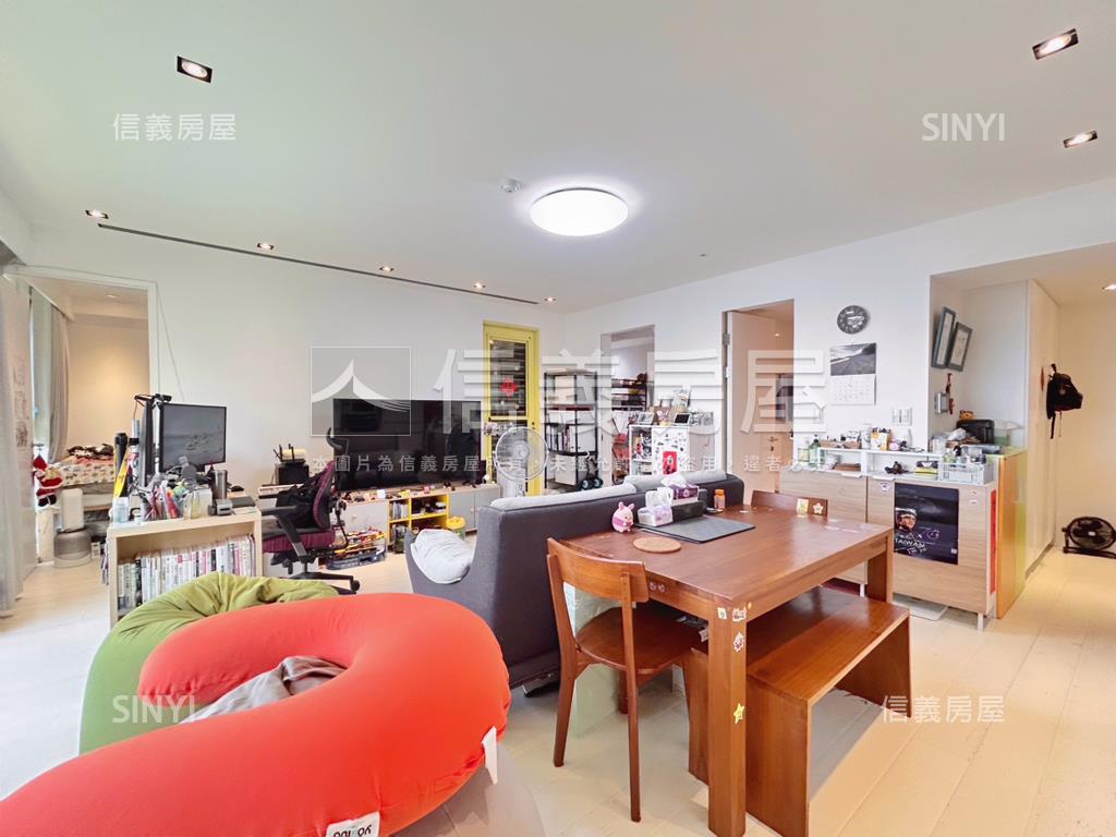專任精美明廳景觀兩房宅邸房屋室內格局與周邊環境