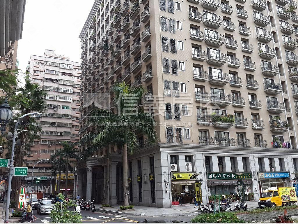 歐洲村角間金店面房屋室內格局與周邊環境