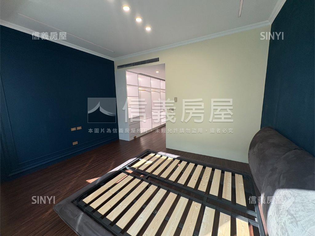 宜誠靜巷裝潢採光別墅房屋室內格局與周邊環境