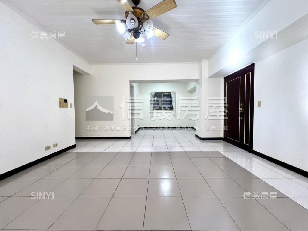 【東區】國泰儷園４房平車房屋室內格局與周邊環境