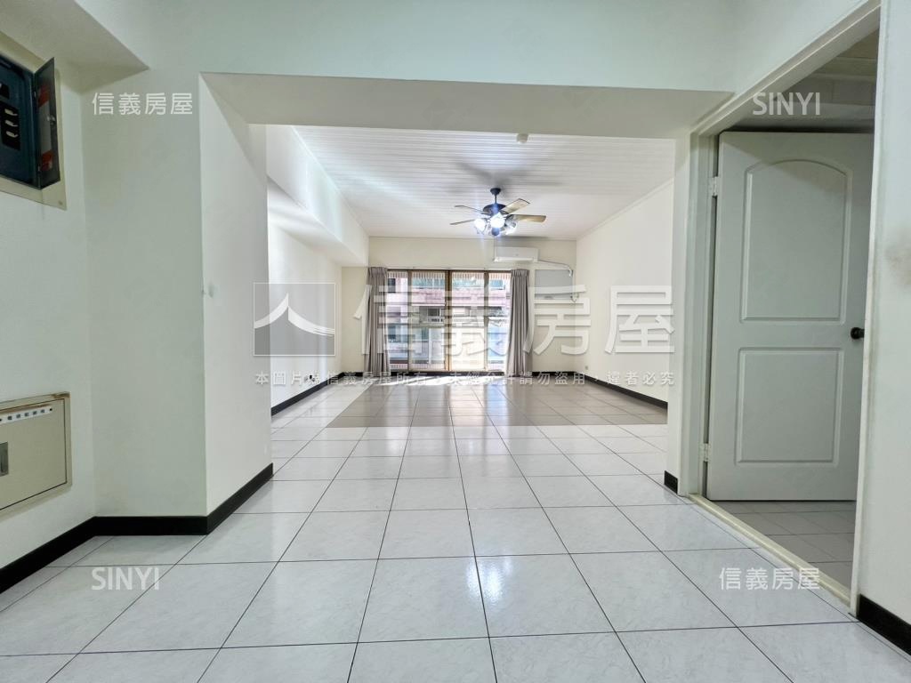 【東區】國泰儷園４房平車房屋室內格局與周邊環境