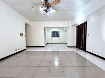 【東區】國泰儷園４房平車