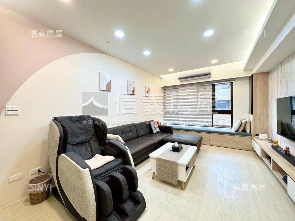 捷運家境電梯高樓三房車位房屋室內格局與周邊環境