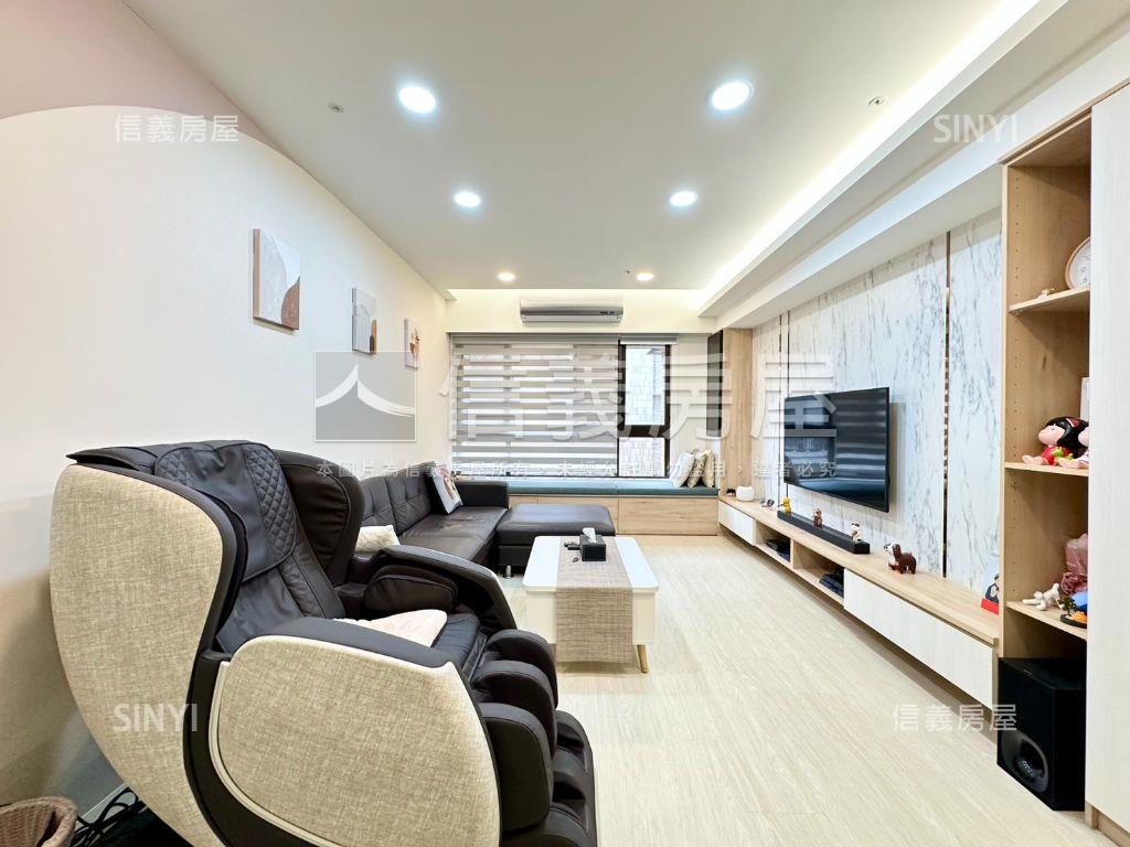 捷運家境電梯高樓三房車位房屋室內格局與周邊環境