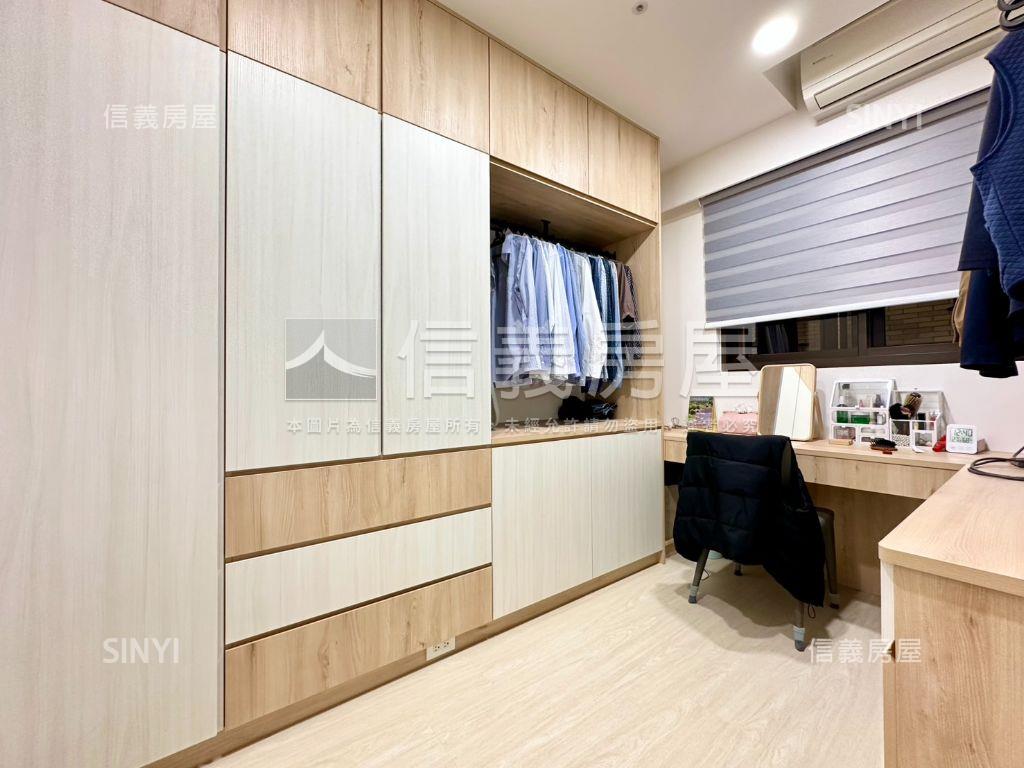 捷運家境電梯高樓三房車位房屋室內格局與周邊環境