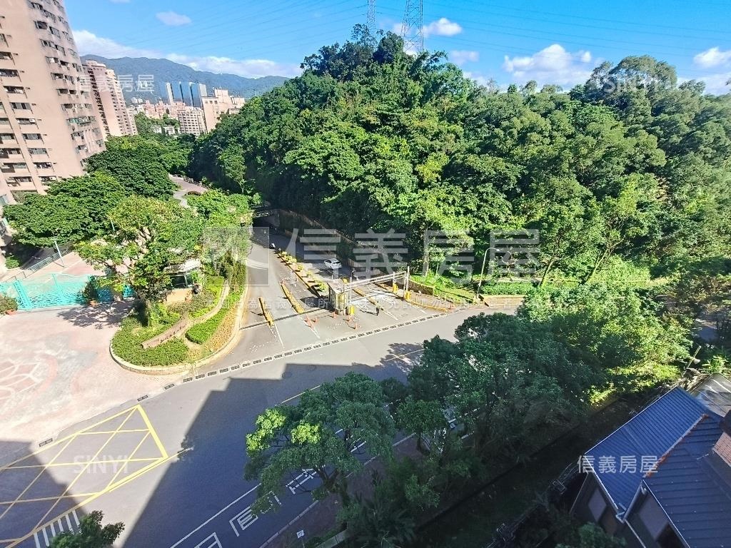 電梯華廈｜四面採光房屋室內格局與周邊環境