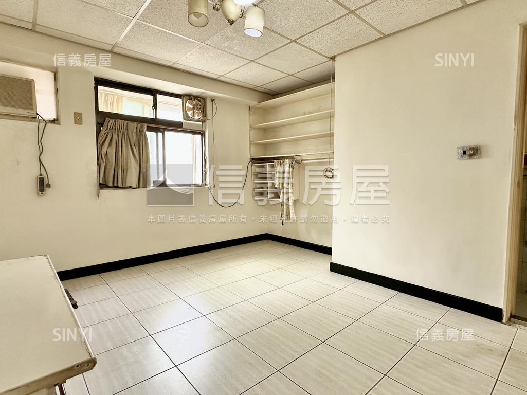 公學新城甲區三房房屋室內格局與周邊環境