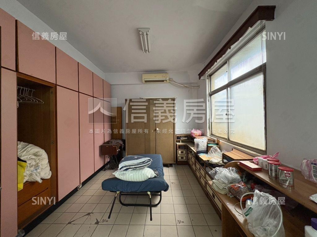 頂溪正中興街一層一戶３樓房屋室內格局與周邊環境