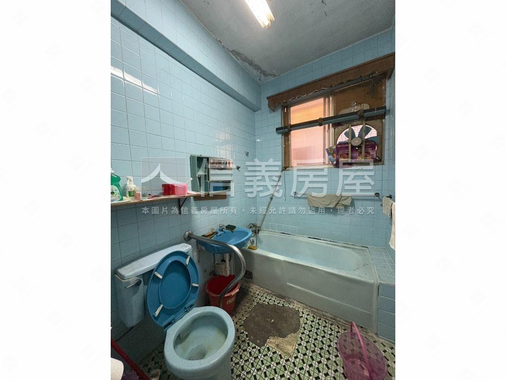 頂溪正中興街一層一戶３樓房屋室內格局與周邊環境