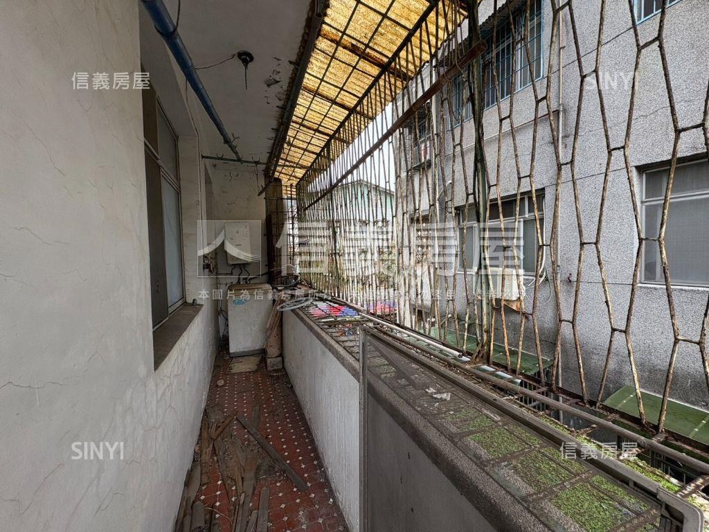頂溪正中興街一層一戶３樓房屋室內格局與周邊環境