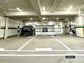 帝國Ｂ２大車位