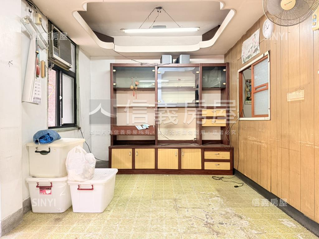 近板橋車站‧光正公寓三樓房屋室內格局與周邊環境